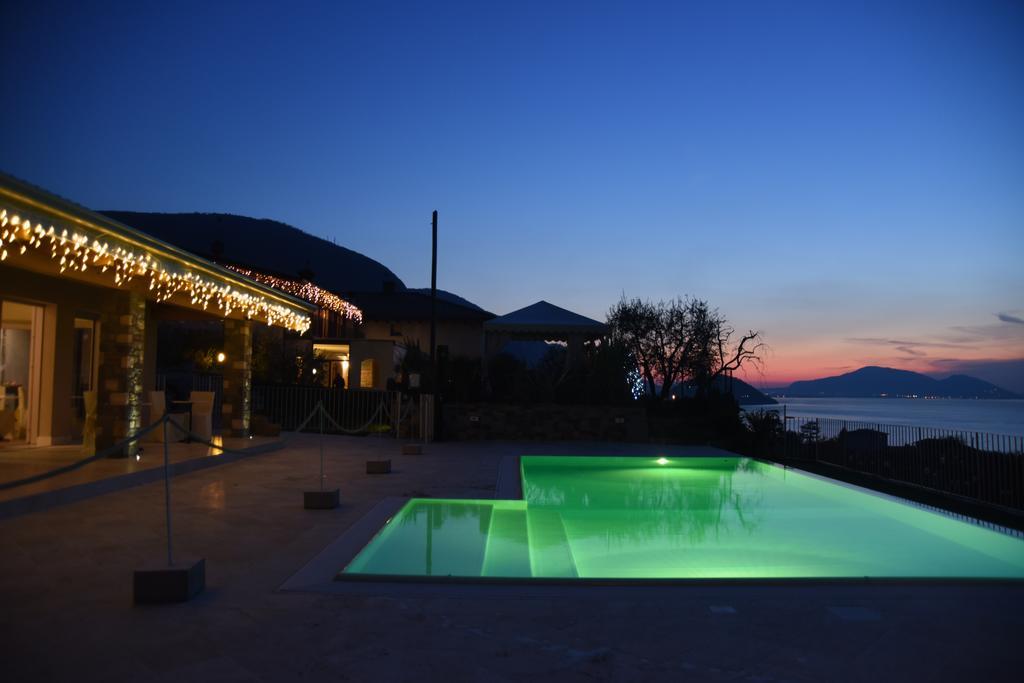 Agriturismo Le Fontane Сале Маразино Екстериор снимка
